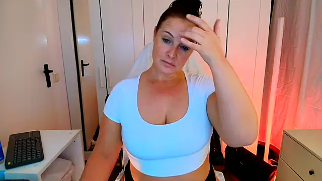 liselorexx online show from February 16, 7:05 pm