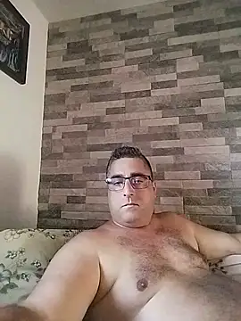 ADRIAN ADI40 online show from May 27, 4:53 am