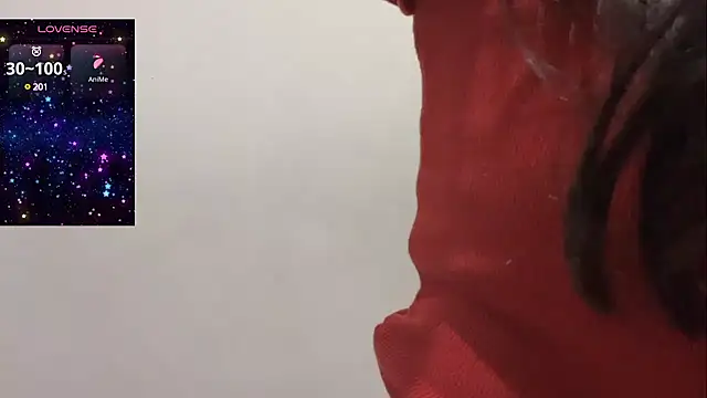 Snapshot of Tw_Zoella chatting on January 31, 9:59 am Tw Zoella online show from January 31, 9:59 am