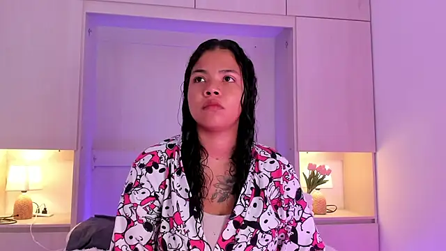 SophiaaStone online show from February 11, 11:43 am