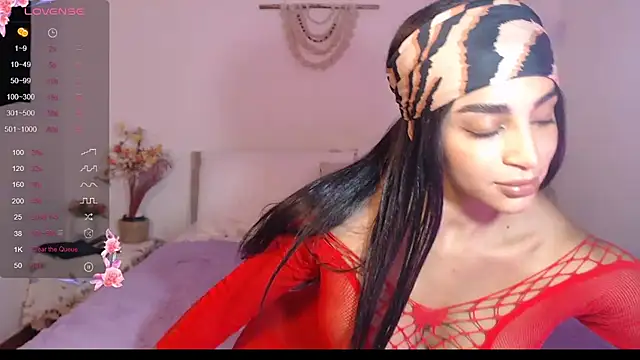 Snapshot of destinne_mill_ chatting on May 20, 12:55 pm destinne mill online show from May 20, 12:55 pm