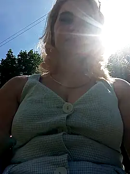 JennyOMay online show from July 15, 4:40 am