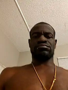 Maculine Stayr online show from December 25, 12:15 pm