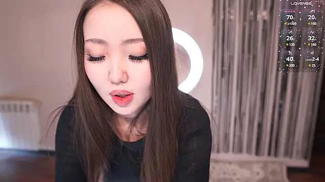 Snapshot of k_kimikooo chatting on January 13, 4:39 am k kimikooo online show from January 13, 4:39 am