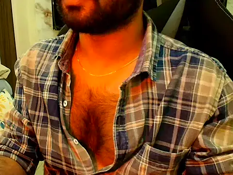 SHENOY3 online show from April 8, 3:34 pm