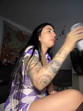 kiaraglam2 online show from November 25, 1:22 pm