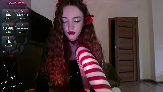 Weeissy online show from December 25, 11:10 pm