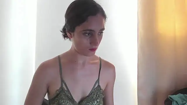izzy cum online show from May 13, 7:11 pm