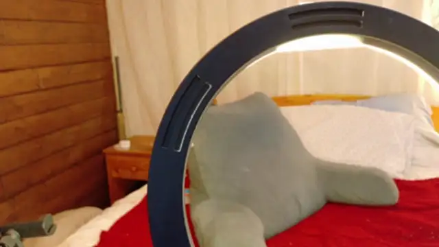 Snapshot of thetinyblue chatting on December 16, 6:16 pm thetinyblue online show from December 16, 6:16 pm