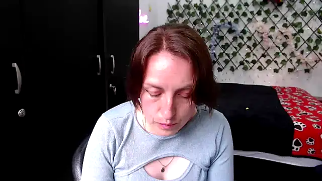 kittykalor09 online show from March 31, 10:21 pm