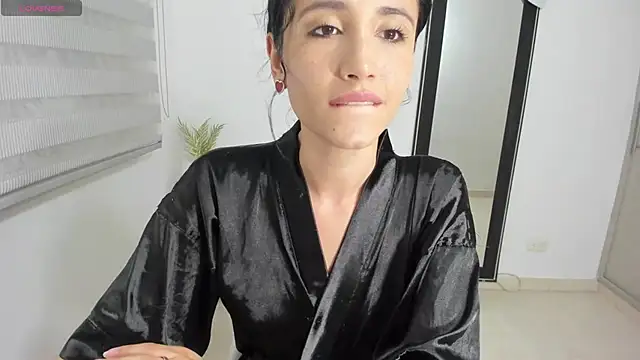  arianna hot22 online show from February 11, 1:21 am