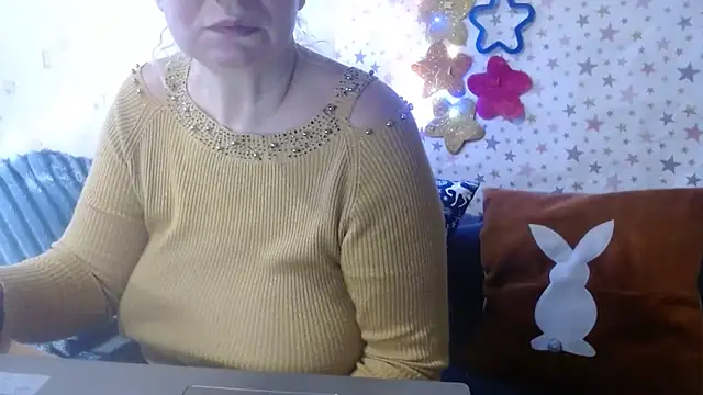 QueenLana online show from January 15, 6:51 am