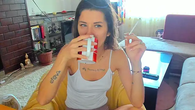 Snapshot of marie_marie03 chatting on January 12, 7:13 am marie marie03 online show from January 12, 7:13 am