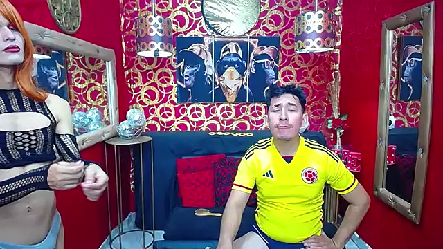 Snapshot of shannentrans chatting on February 7, 1:11 pm shannentrans online show from February 7, 1:11 pm