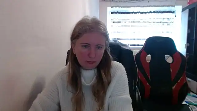 PeterAndJen online show from March 4, 7:36 am