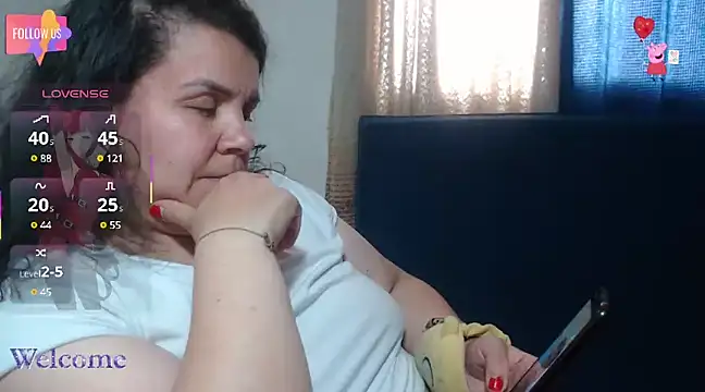 Snapshot of agathamiller01 chatting on March 21, 7:57 pm agathamiller01 online show from March 21, 7:57 pm