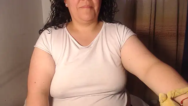 agathamiller01 online show from March 11, 11:00 pm