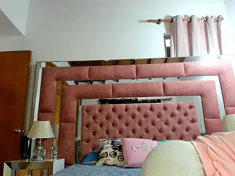 briana wonder69xxx online show from March 18, 2:31 pm