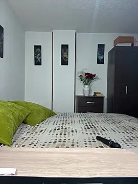 Angela isabella online show from April 8, 12:54 am