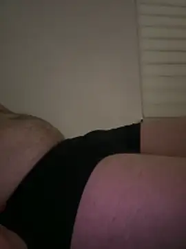 Snapshot of Leonid123321 chatting on February 16, 7:10 pm Leonid123321 online show from February 16, 7:10 pm