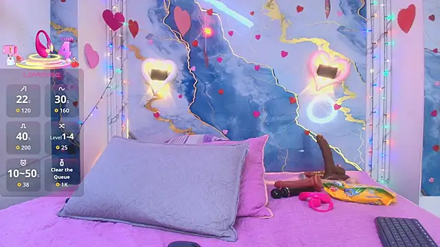 lorrayne  online show from February 16, 12:12 pm