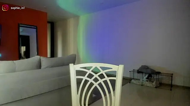  in yan online show from April 5, 5:15 am