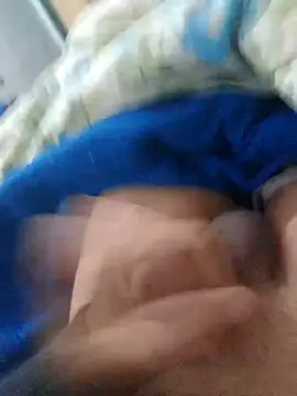 Snapshot of briaan98 chatting on June 14, 7:27 pm briaan98 online show from June 14, 7:27 pm