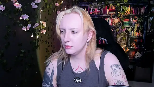 AsheLucker online show from May 30, 3:25 am