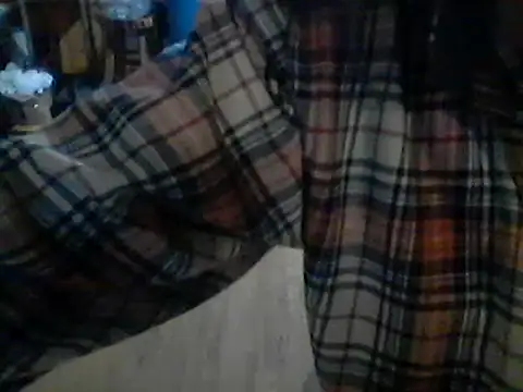 Snapshot of CROSSCOUNTRY1 chatting on December 5, 10:01 am CROSSCOUNTRY1 online show from December 5, 10:01 am