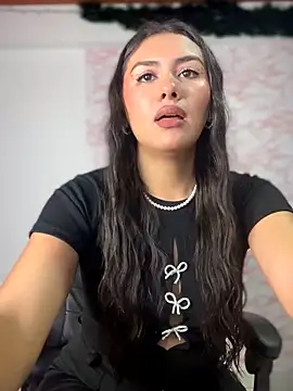 Ambar pe  online show from February 11, 12:37 am