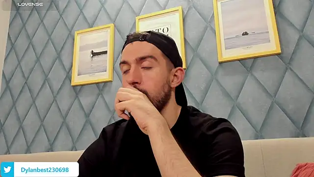 Dylan Best online show from July 4, 1:23 am