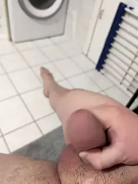 Snapshot of Philip266@xh chatting on February 20, 5:01 am Philip266xh online show from February 20, 5:01 am