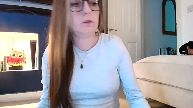 short sweetpea online show from December 17, 3:07 pm