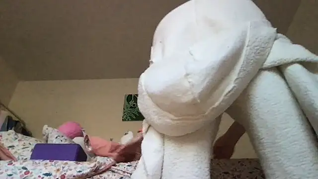 Snapshot of HYPHYtype chatting on September 22, 3:14 pm HYPHYtype online show from September 22, 3:14 pm