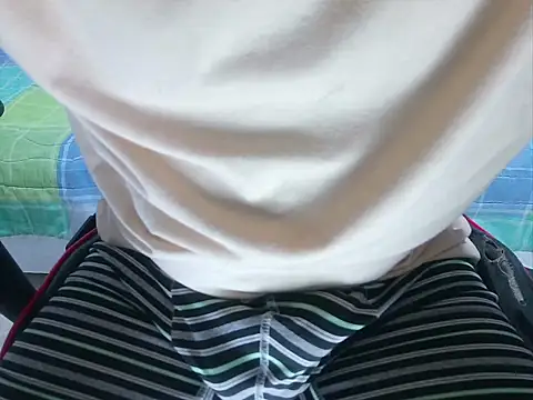 TeddyGominola  online show from February 8, 10:08 pm