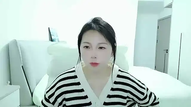 Sunset glow online show from December 3, 10:57 am