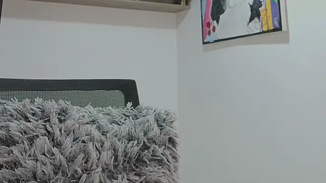 Cherry 1992 online show from February 23, 2:25 pm