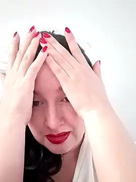 Cherry 1992 online show from March 31, 11:43 am