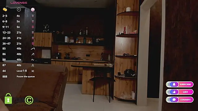 Model Mike online show from November 4, 10:31 pm