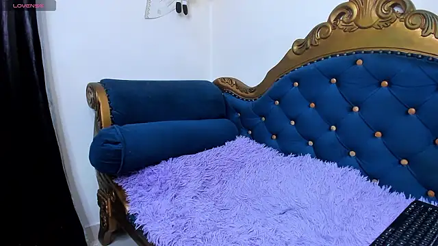 Snapshot of MaryJaneDove chatting on February 23, 11:57 pm MaryJaneDove online show from February 23, 11:57 pm