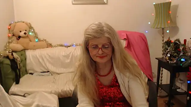 Snapshot of BlairFort chatting on December 28, 12:36 am BlairFort online show from December 28, 12:36 am