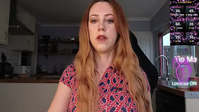 Snapshot of stripmequick chatting on March 9, 10:30 am stripmequick online show from March 9, 10:30 am