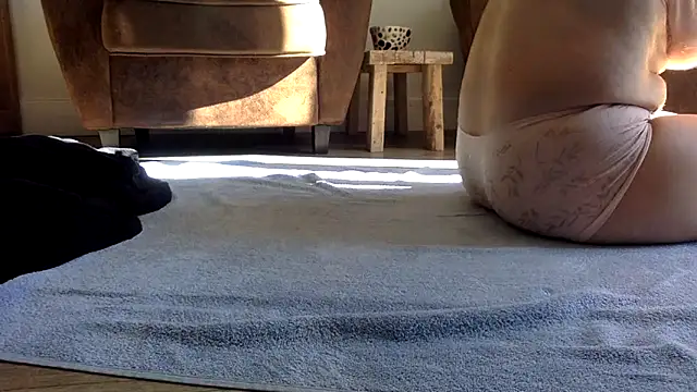 Snapshot of Kbimpakt chatting on October 2, 9:05 am Kbimpakt online show from October 2, 9:05 am