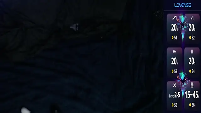 Snapshot of MaxRouger chatting on October 24, 7:27 am MaxRouger online show from October 24, 7:27 am