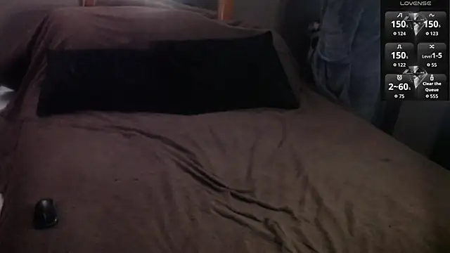 MaxRouger online show from April 13, 4:56 pm