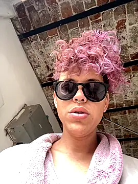 Alicbranca online show from September 21, 7:37 pm