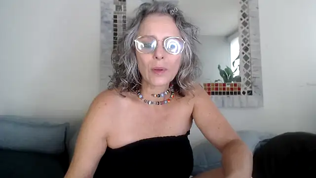 Pinkboobie online show from June 17, 3:35 pm