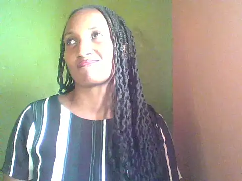 Snapshot of Athena_2019 chatting on January 16, 10:19 am Athena 2019 online show from January 16, 10:19 am