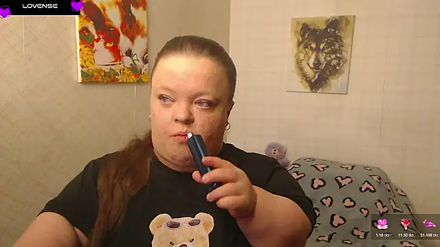 Janiffer MiMi online show from November 7, 5:02 pm