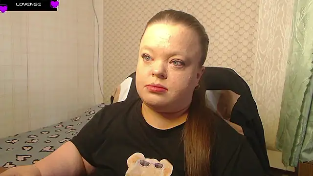 Janiffer MiMi online show from January 14, 11:05 am